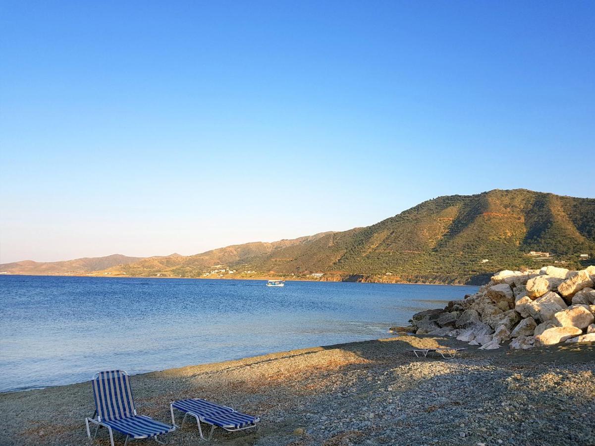 Seaclusion Vacation Villa Pomos Eksteriør billede