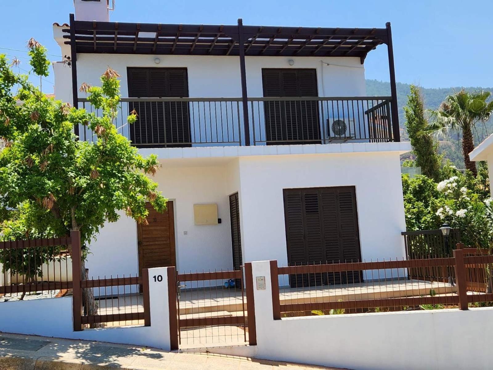 Seaclusion Vacation Villa Pomos Eksteriør billede
